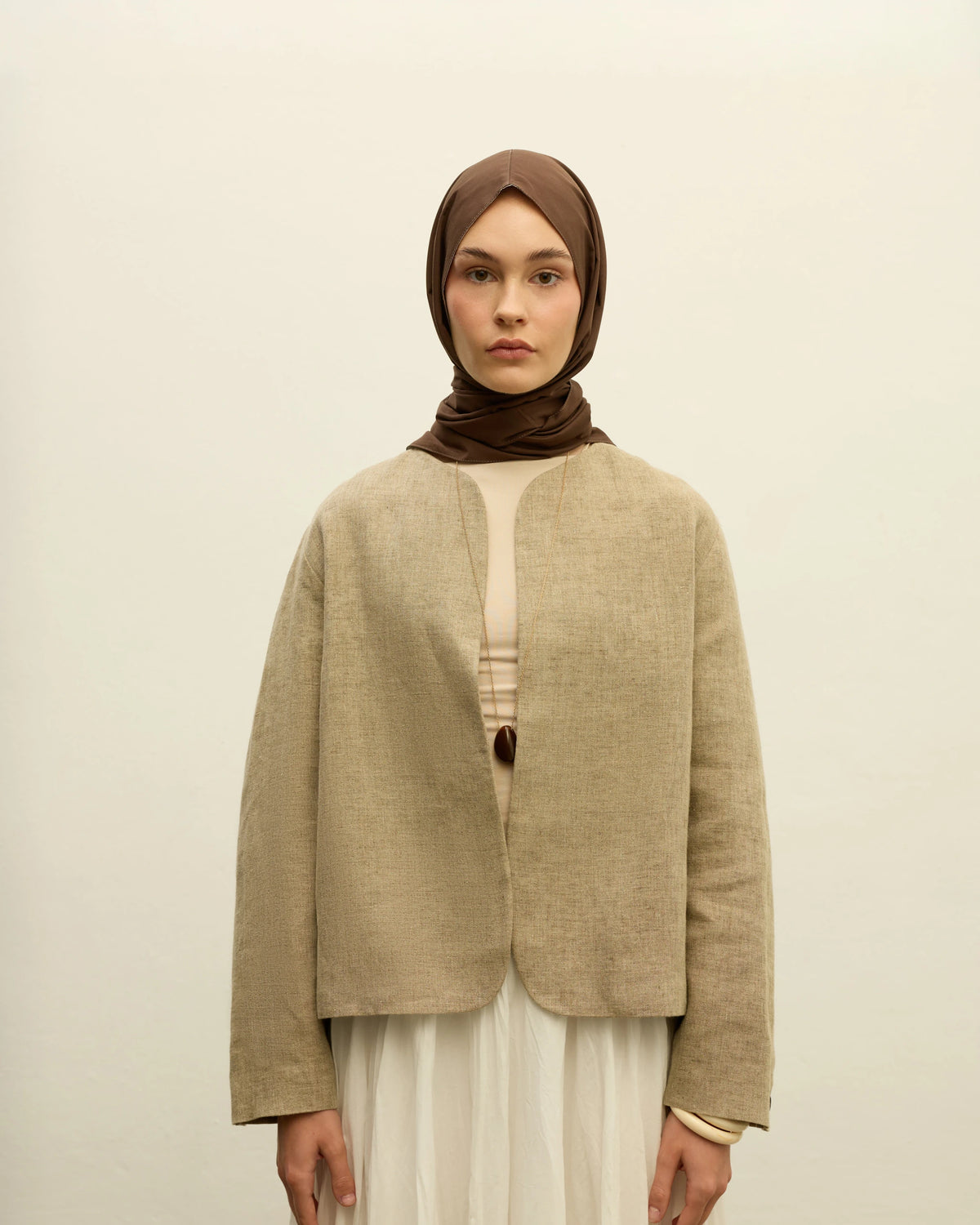 Mona Poli • Acı Kahve