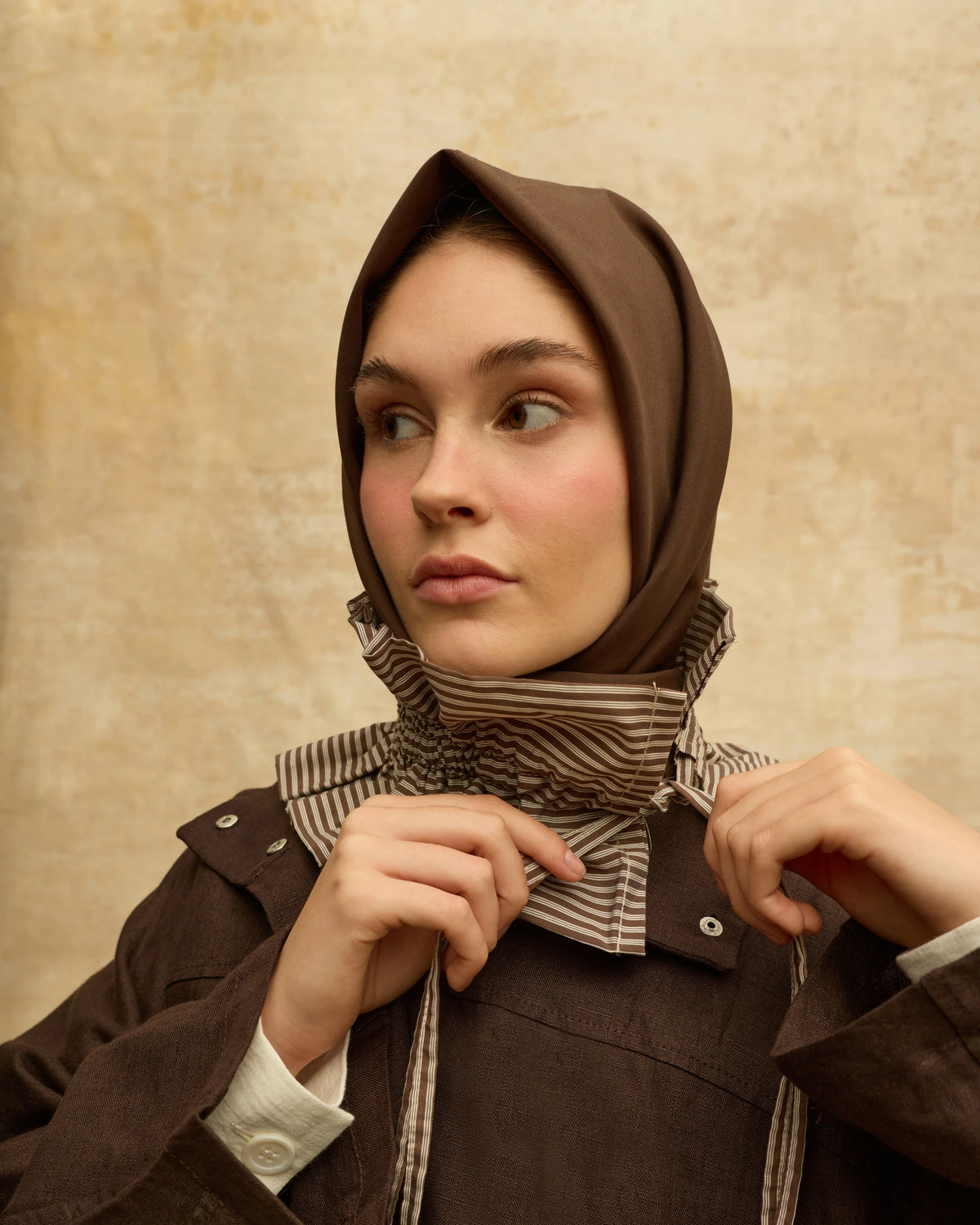 Mona Poli • Acı Kahve