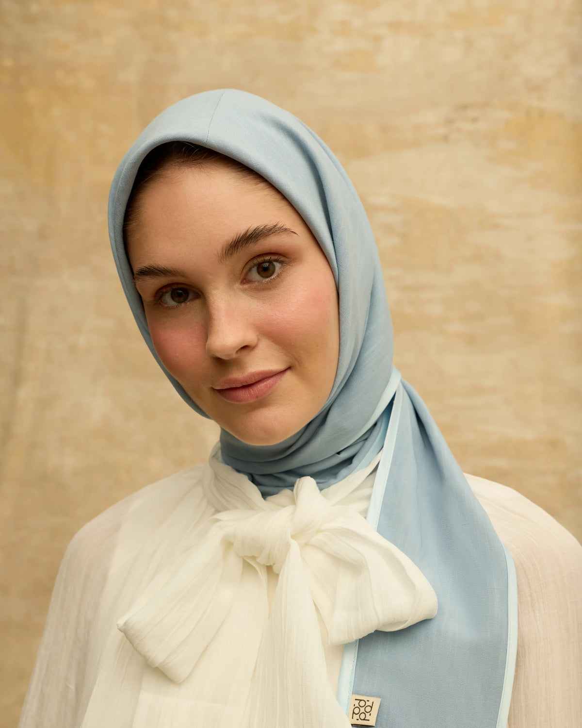 Keten Poli • Sis Mavisi